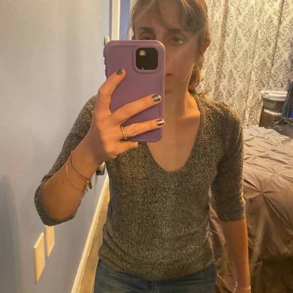 New York & Company Elbow Length V Neck Sweater Gray Black and White - Picture 4 of 7